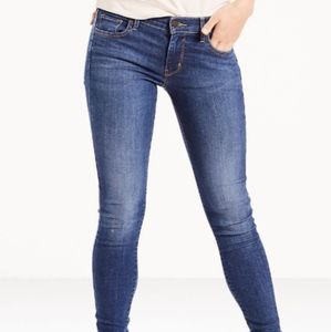 Levi's 710 super skinny jeans